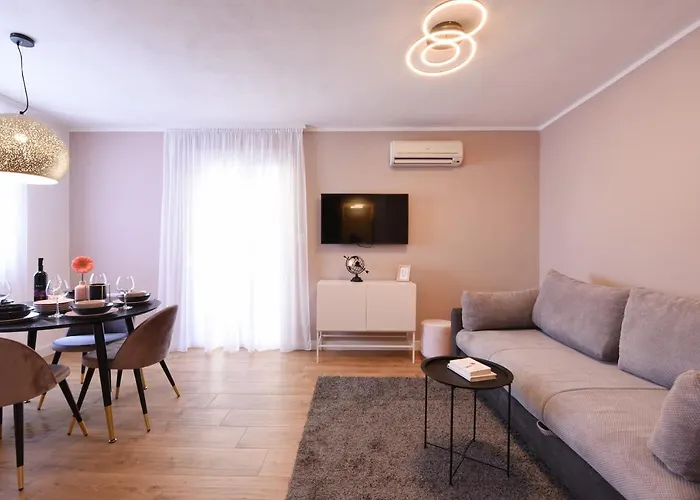 Malako Family Apartments