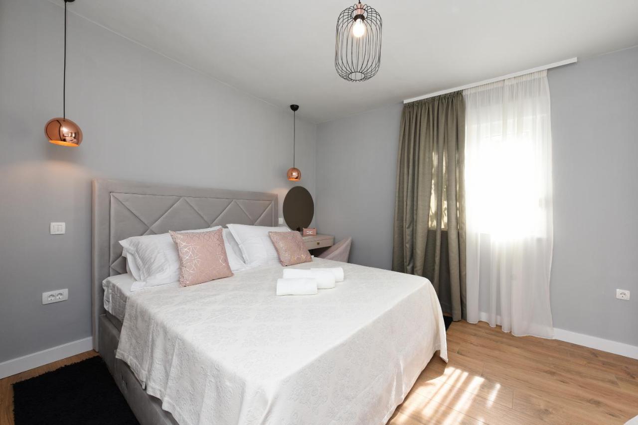 Malako Family Apartment *