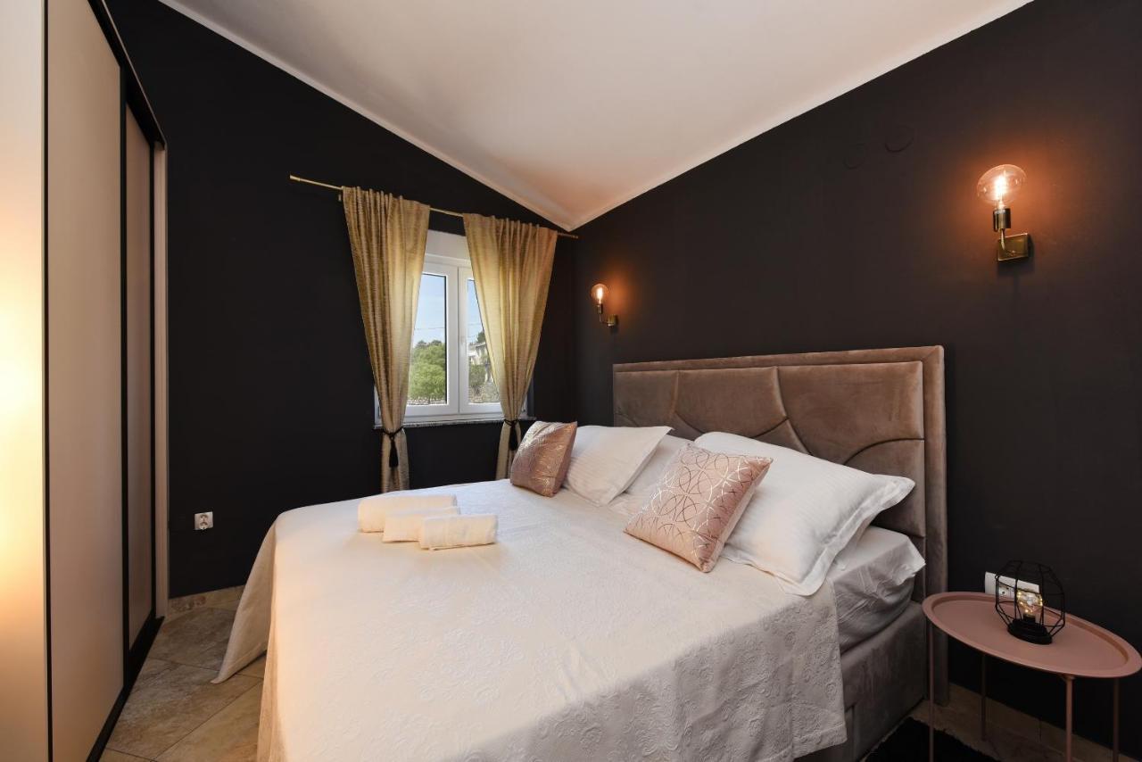 Apartment Malako Family Seline